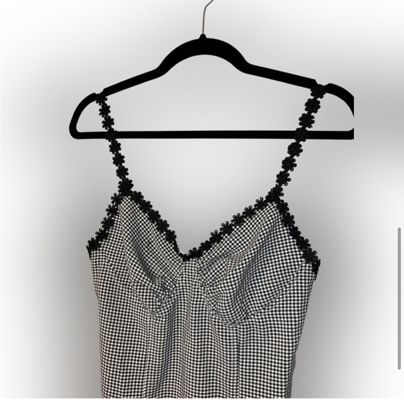 3/$25 ⭐️ NWT Lulus - Black Gingham Lace Mini Dress - Picture 6 of 12